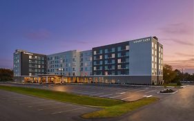 Courtyard By Marriott Albany Airport